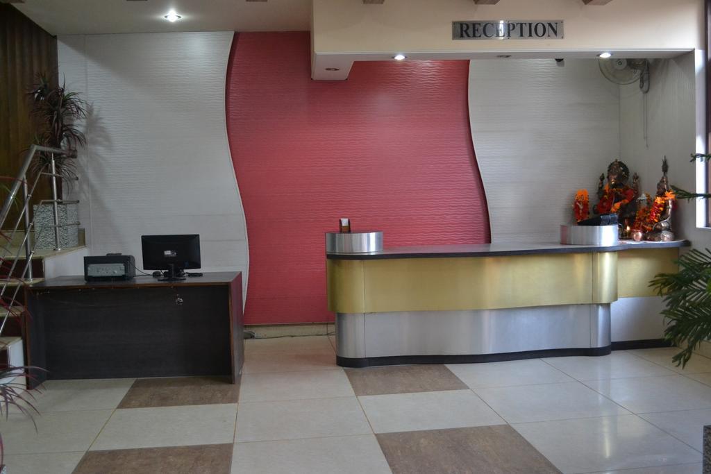 Hotel Atithi International Katra  Esterno foto