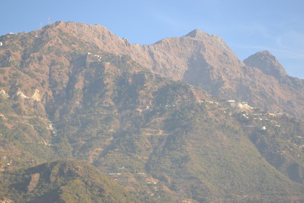 Hotel Atithi International Katra  Esterno foto